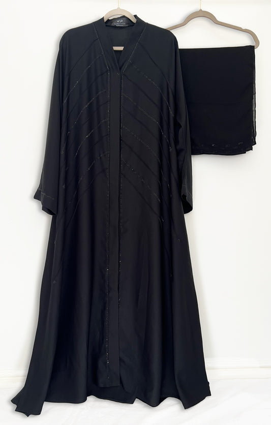 Maryam black abaya